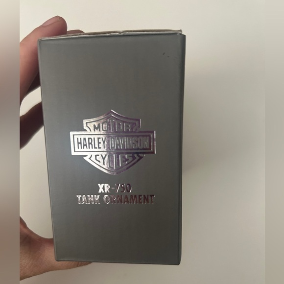 Harley-Davidson XR-750 Tank Hanging Glass Holiday Christmas Tree Ornament - Picture 4 of 6